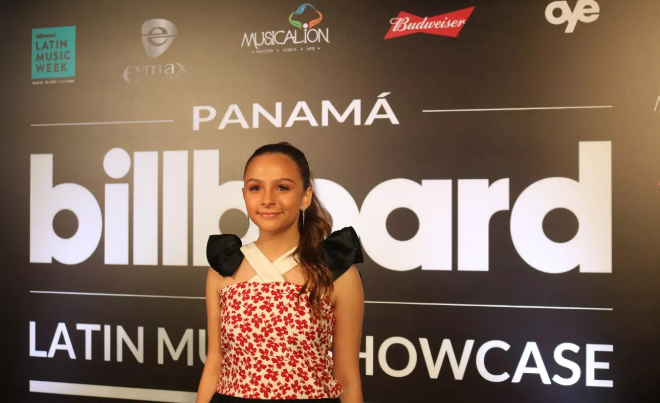 #GaleriaCri Alfombra roja y noche de lujo en Musicalion