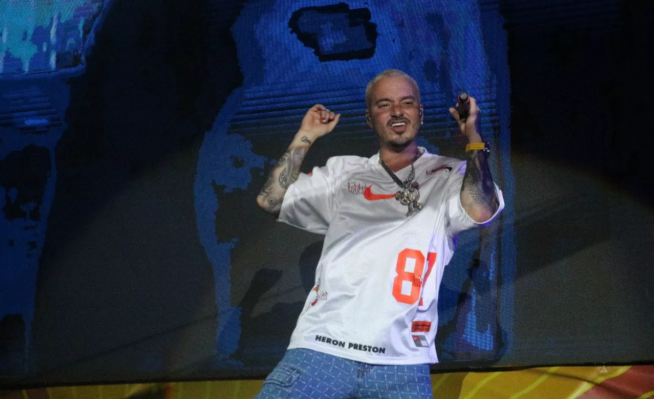 #GaleriaCri Cierre del Verano Canal 2019 con la presentación de los artistas J Balvin, Reik y Joey Montana