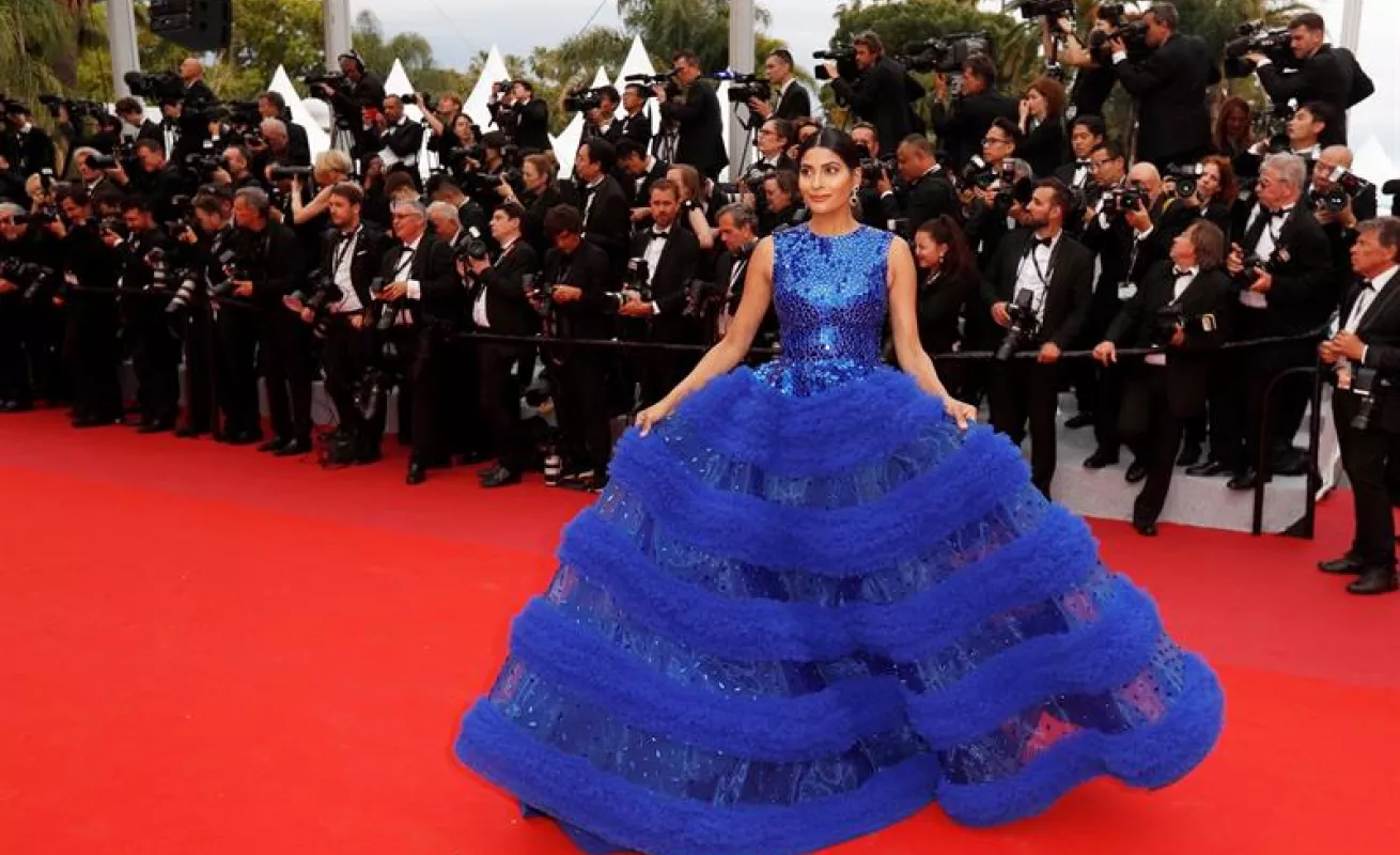 Cannes abre en español una edición iniciada con los zombis de Jim Jarmusch