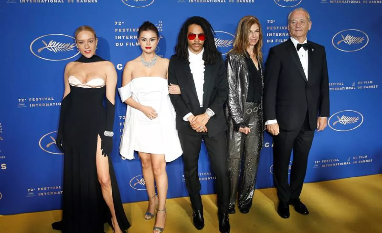 Cannes abre en español una edición iniciada con los zombis de Jim Jarmusch