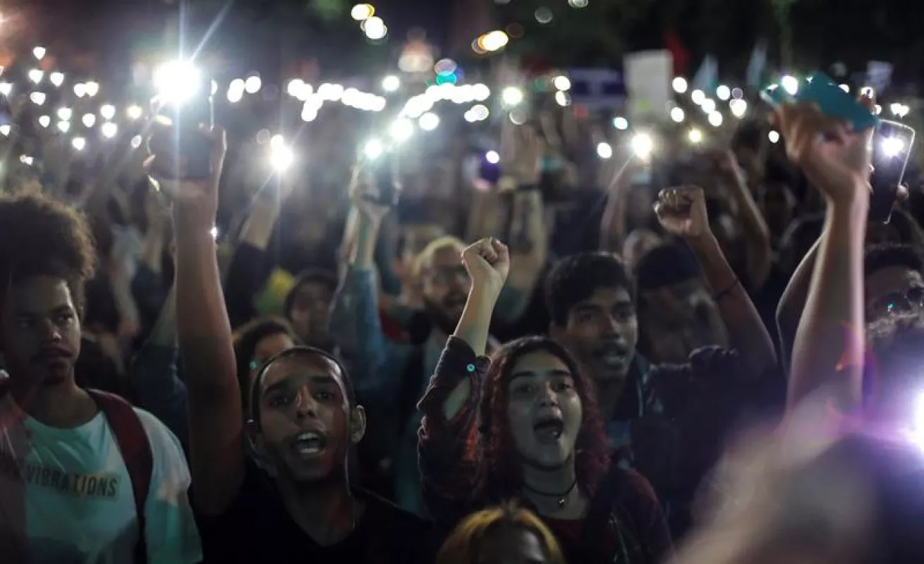 Estudiantes encabezan la primera gran protesta contra Jair Bolsonaro