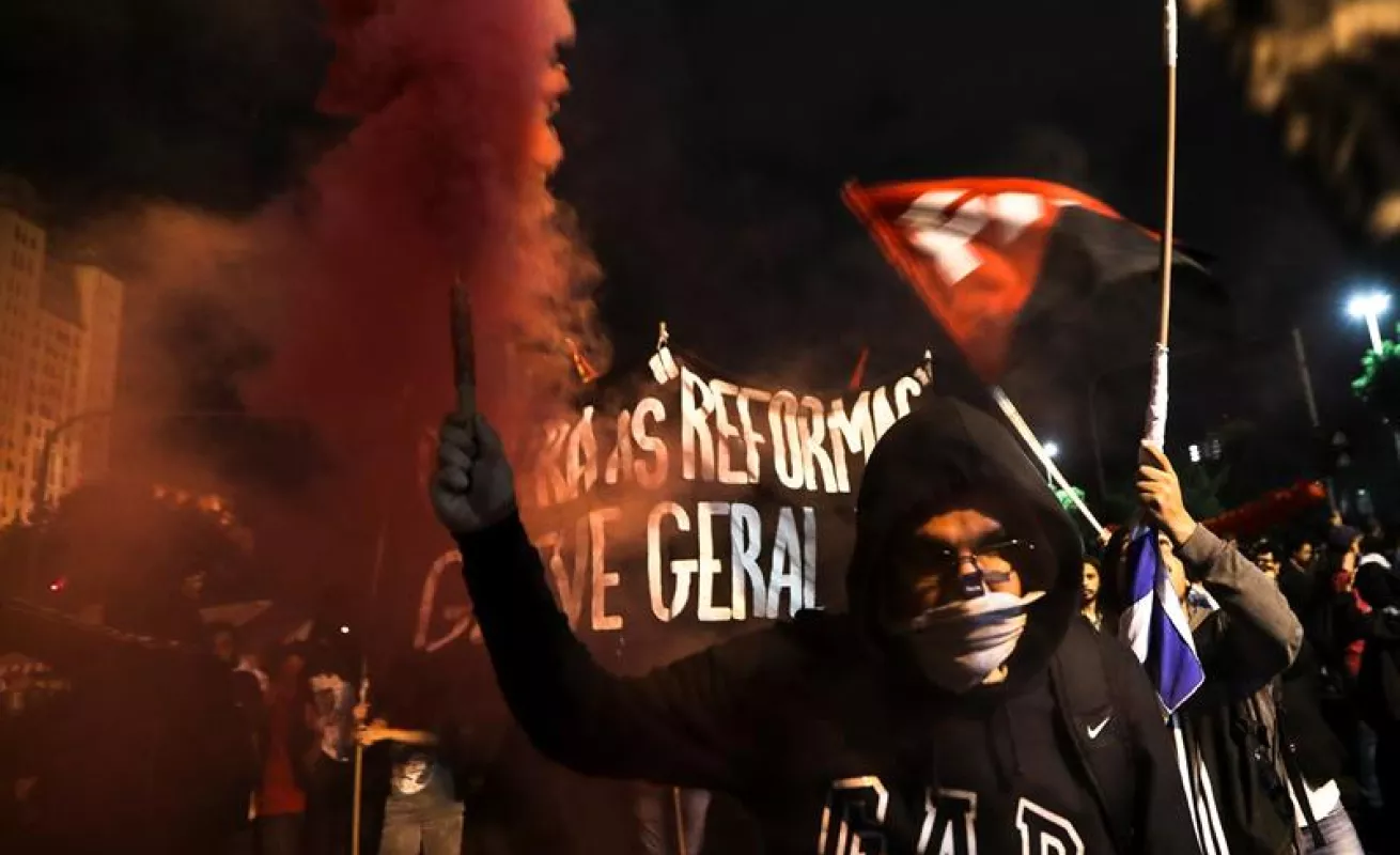 Estudiantes encabezan la primera gran protesta contra Jair Bolsonaro