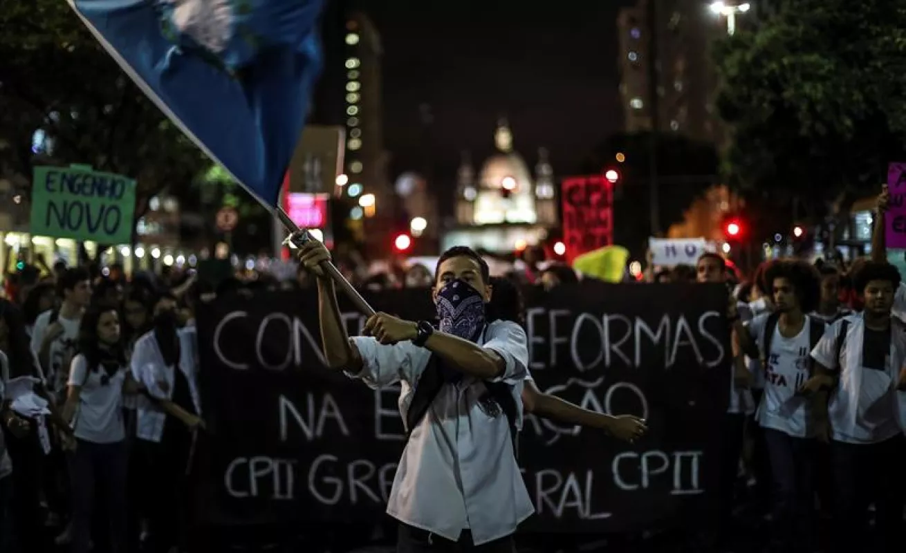 Estudiantes encabezan la primera gran protesta contra Jair Bolsonaro