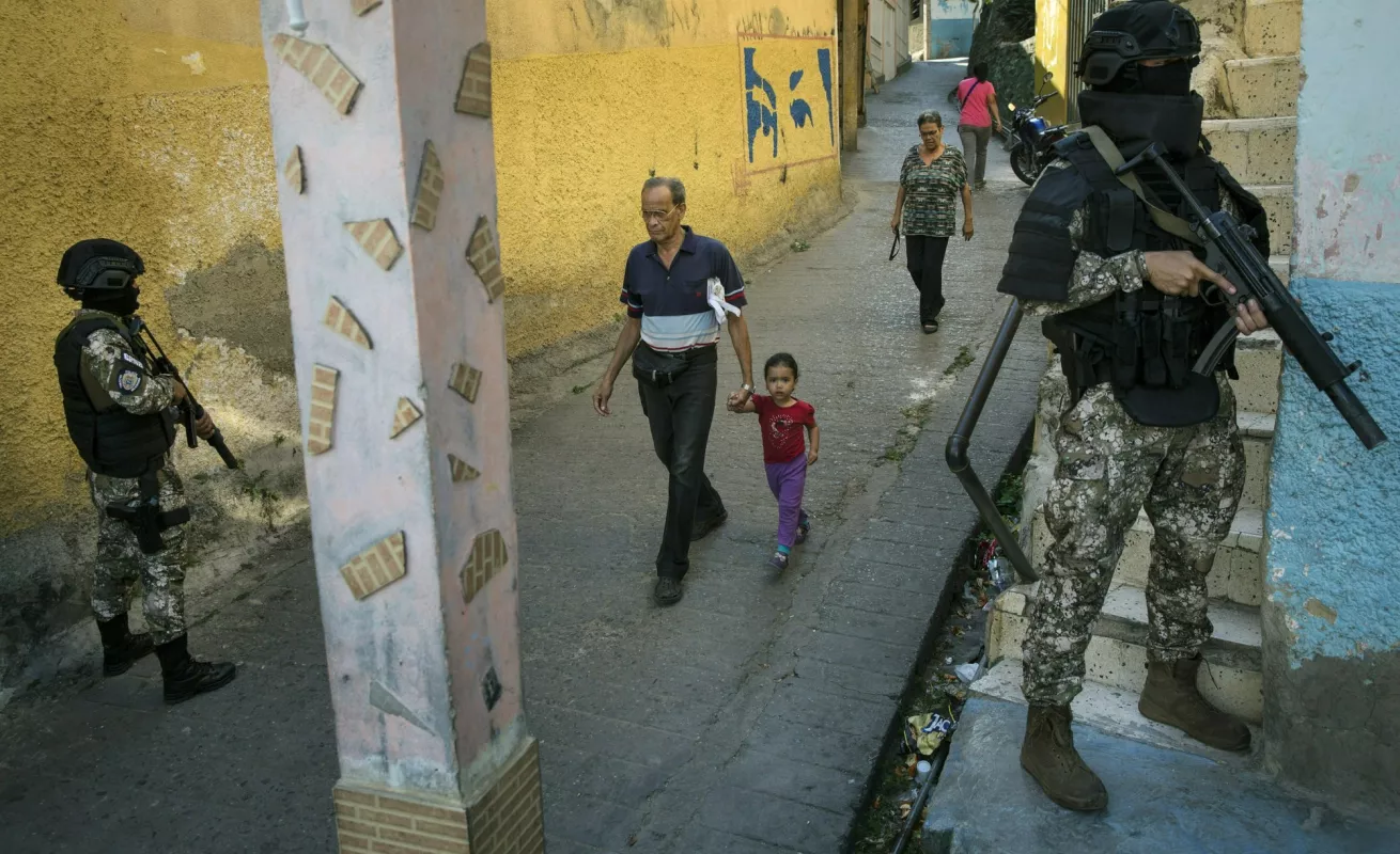 Esperanza de vida de los matones en algunos puntos de Venezuela es de 25 años