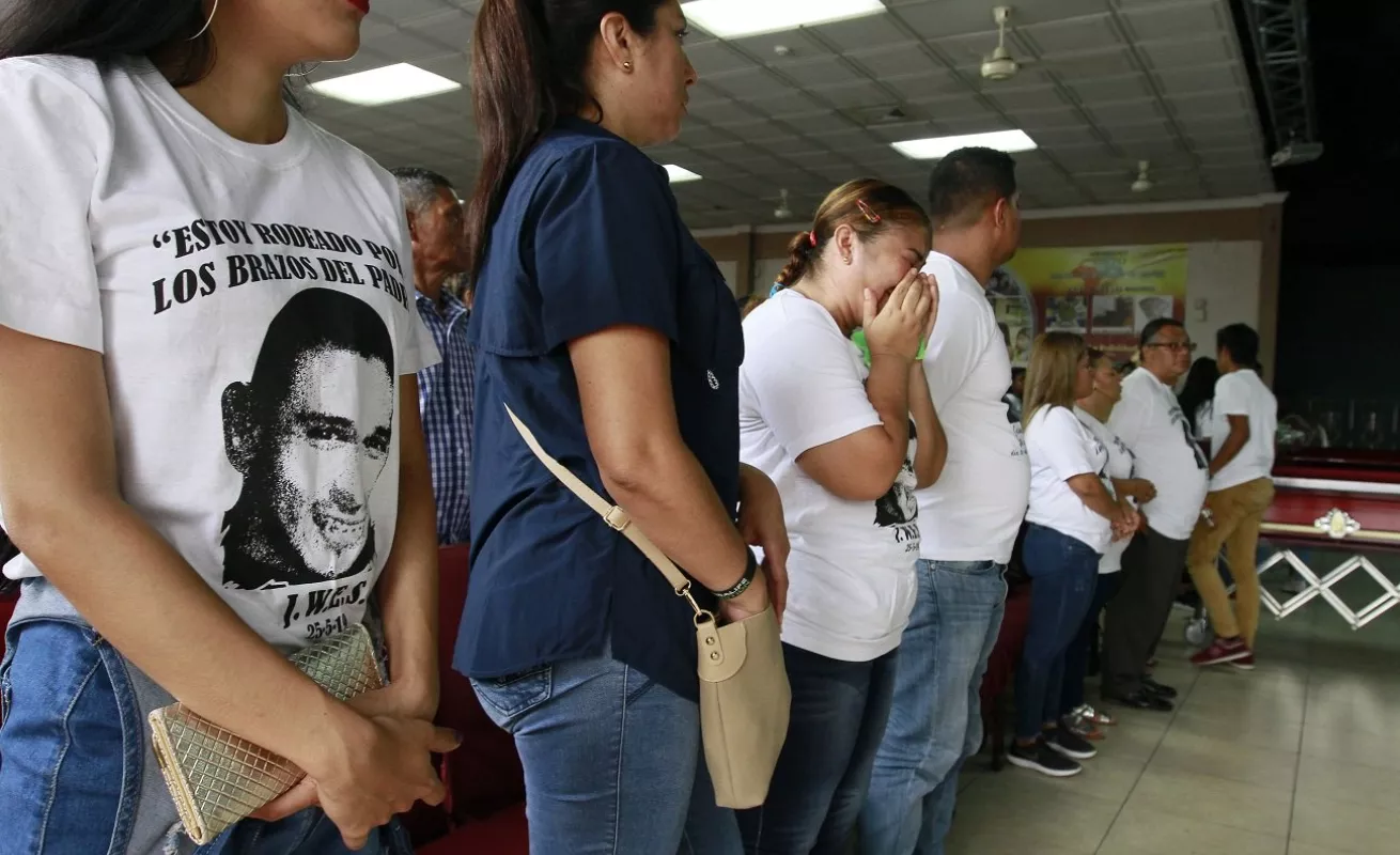 Le dan el último adiós a una de las cinco víctimas fatales del accidente frente a Metromall