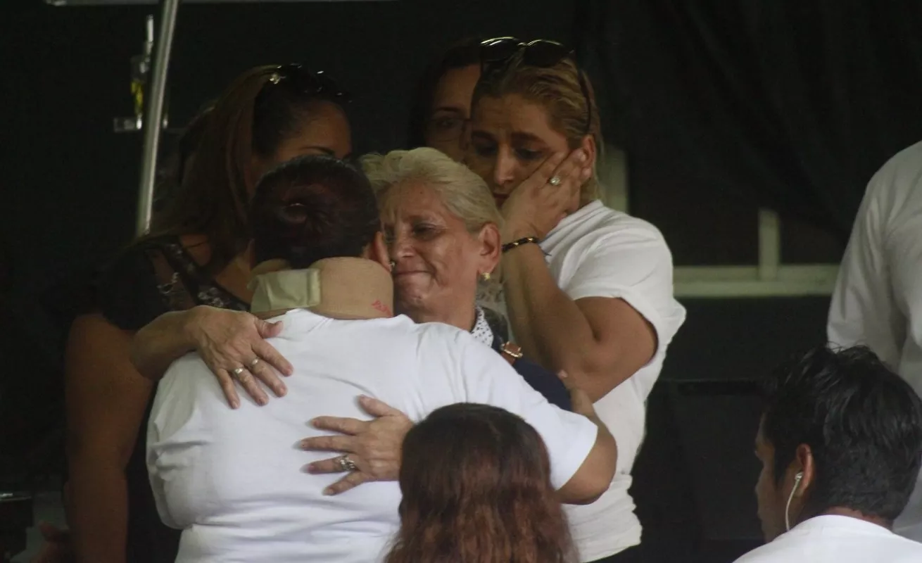 Le dan el último adiós a una de las cinco víctimas fatales del accidente frente a Metromall