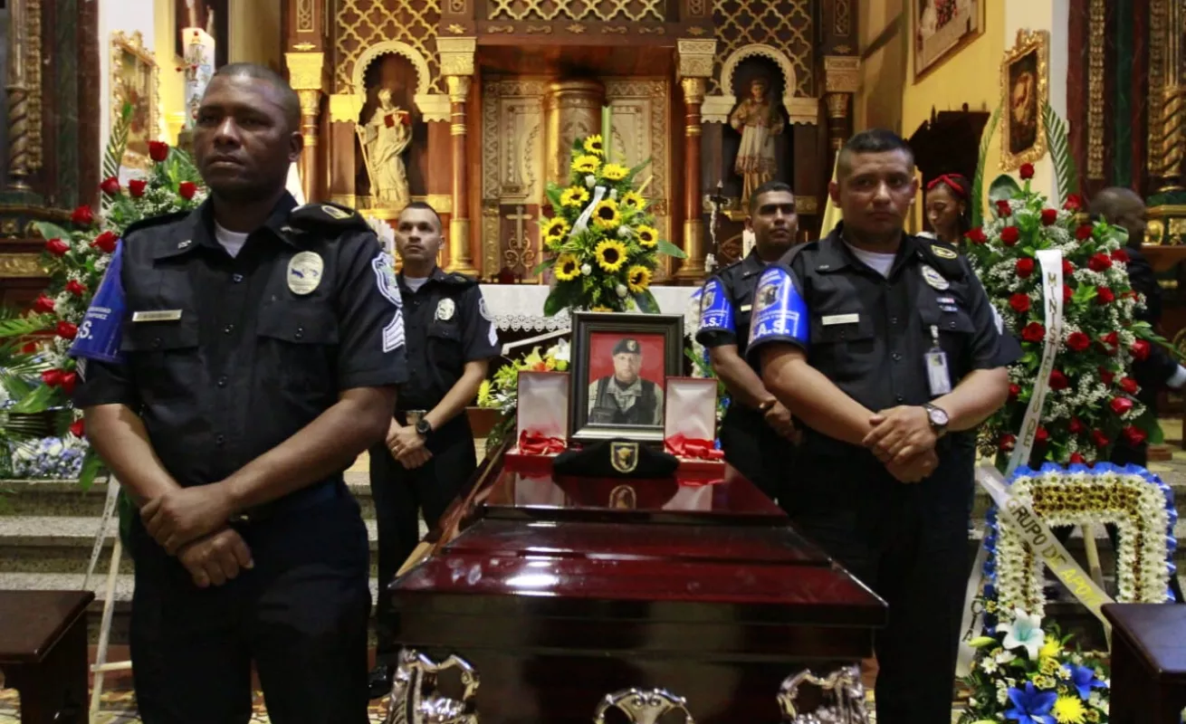 Le dan el último adiós a 'Hunter'