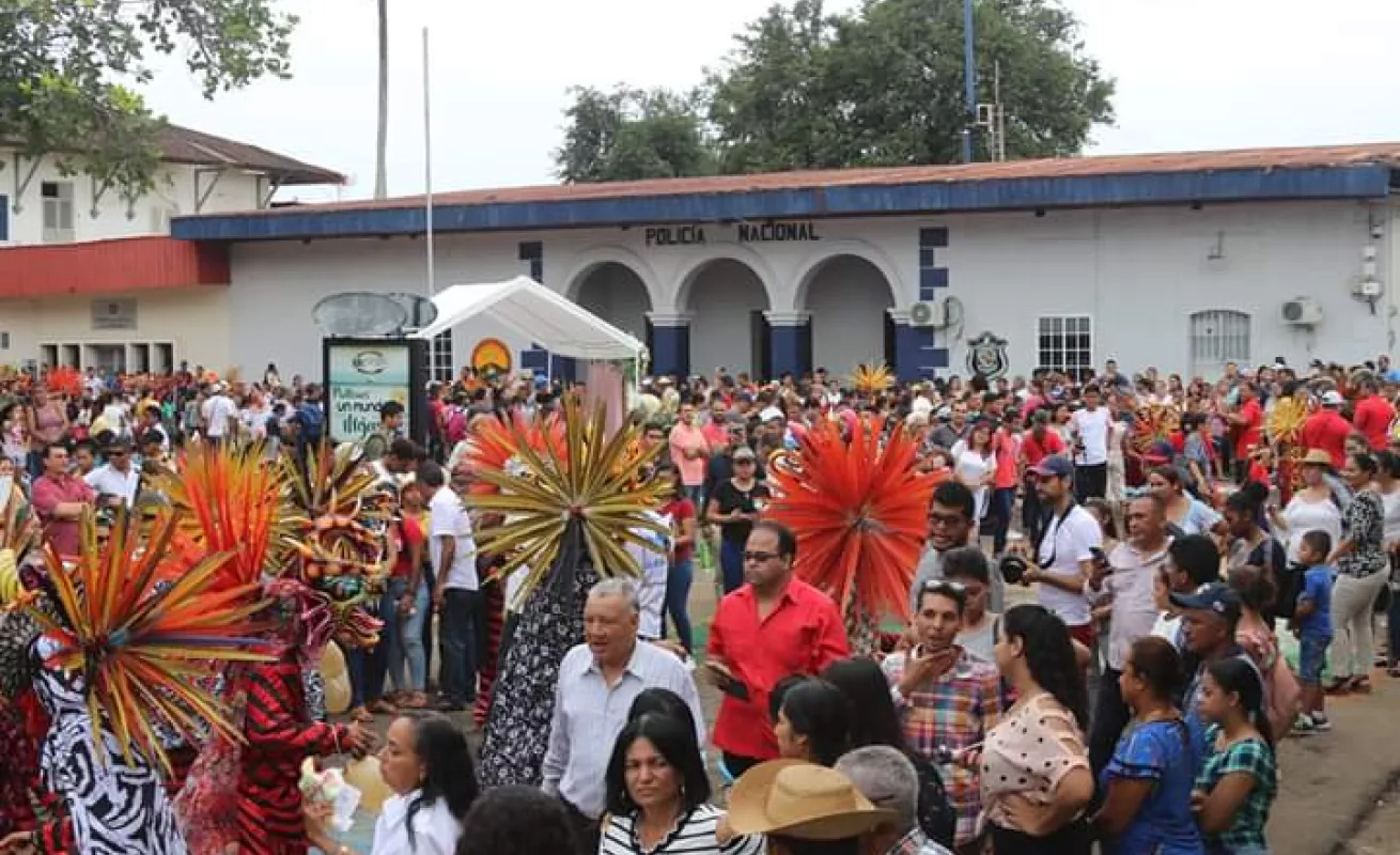 Los Santos entre lo religioso y la tradición