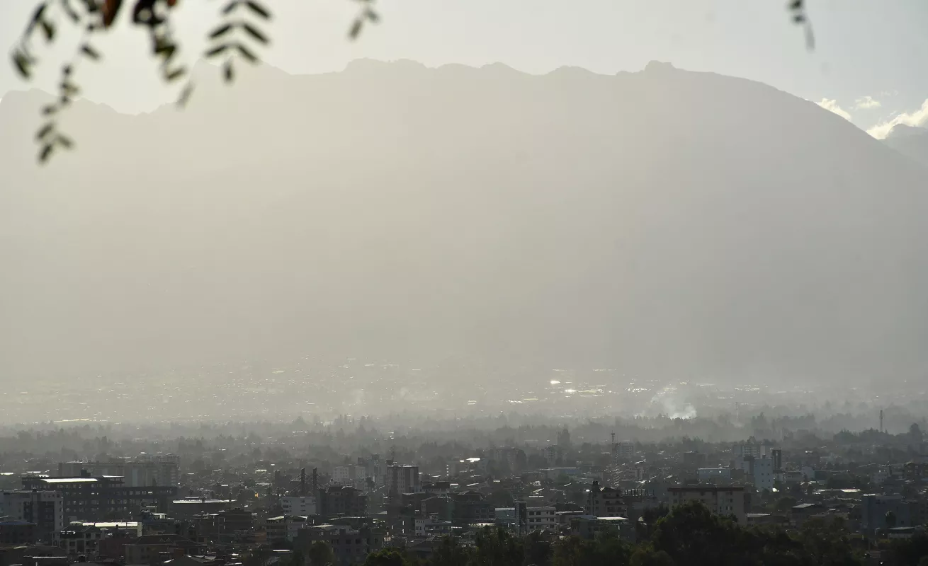 Las estatuas protestan contra la contaminación
