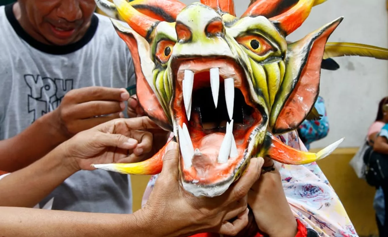 Rrimer Paseo de Danzas Nacionales del Corpus Christi