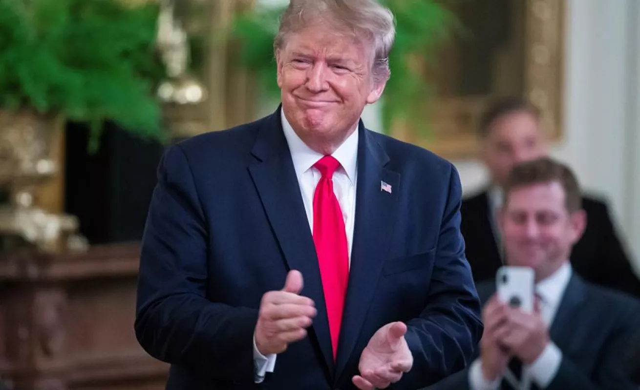 Mariano Rivera recibe máxima condecoración de EE.UU. de manos de Trump