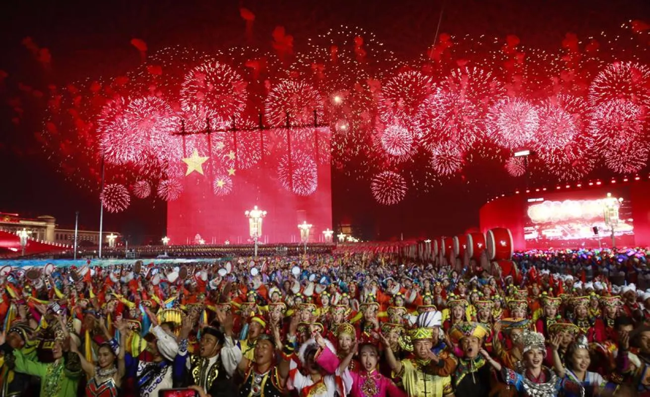 China exhibe su poderío en un desfile y celebra sus 70 años de fundación