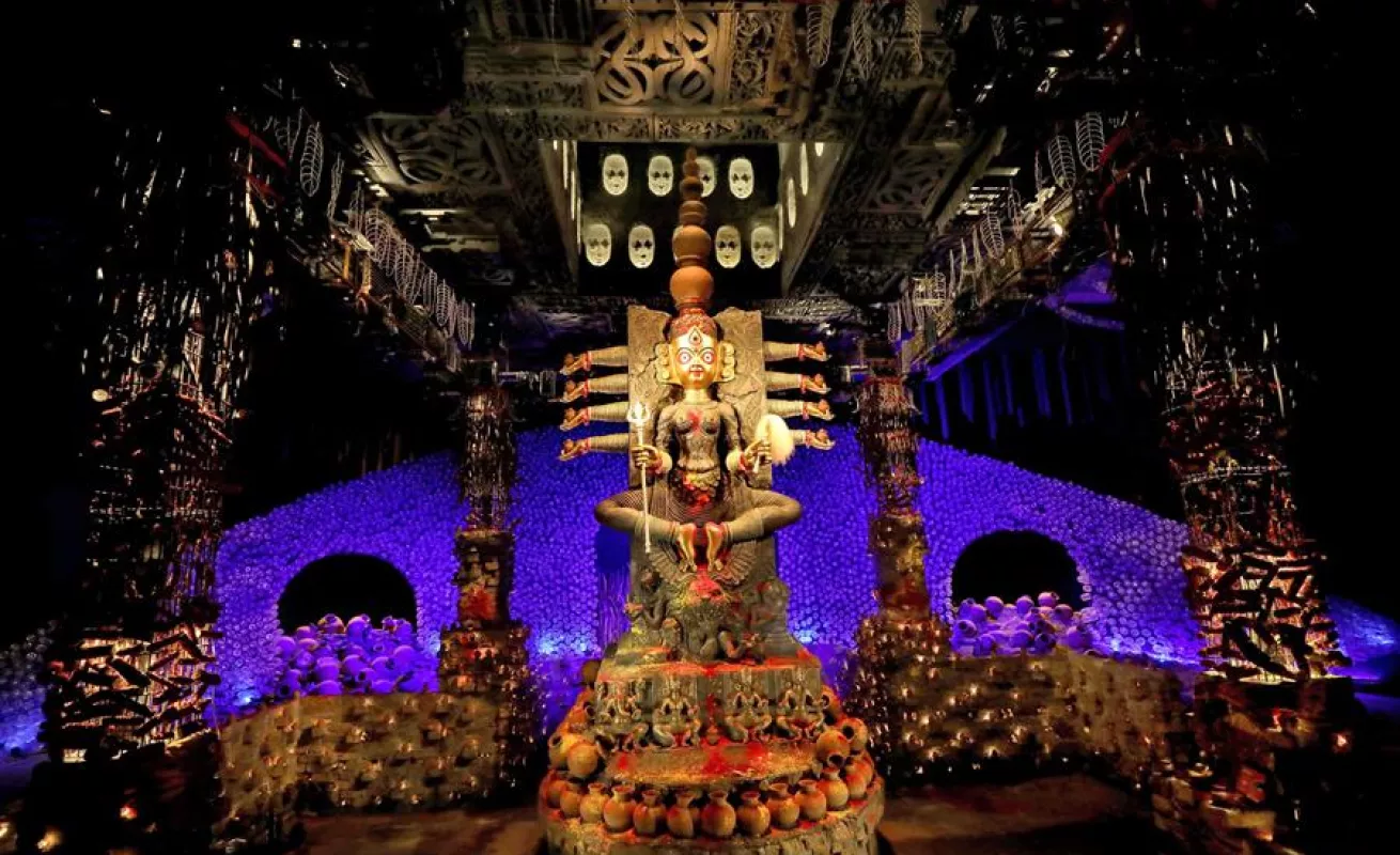 Hermoso festival hinduista de Durgá Puyá