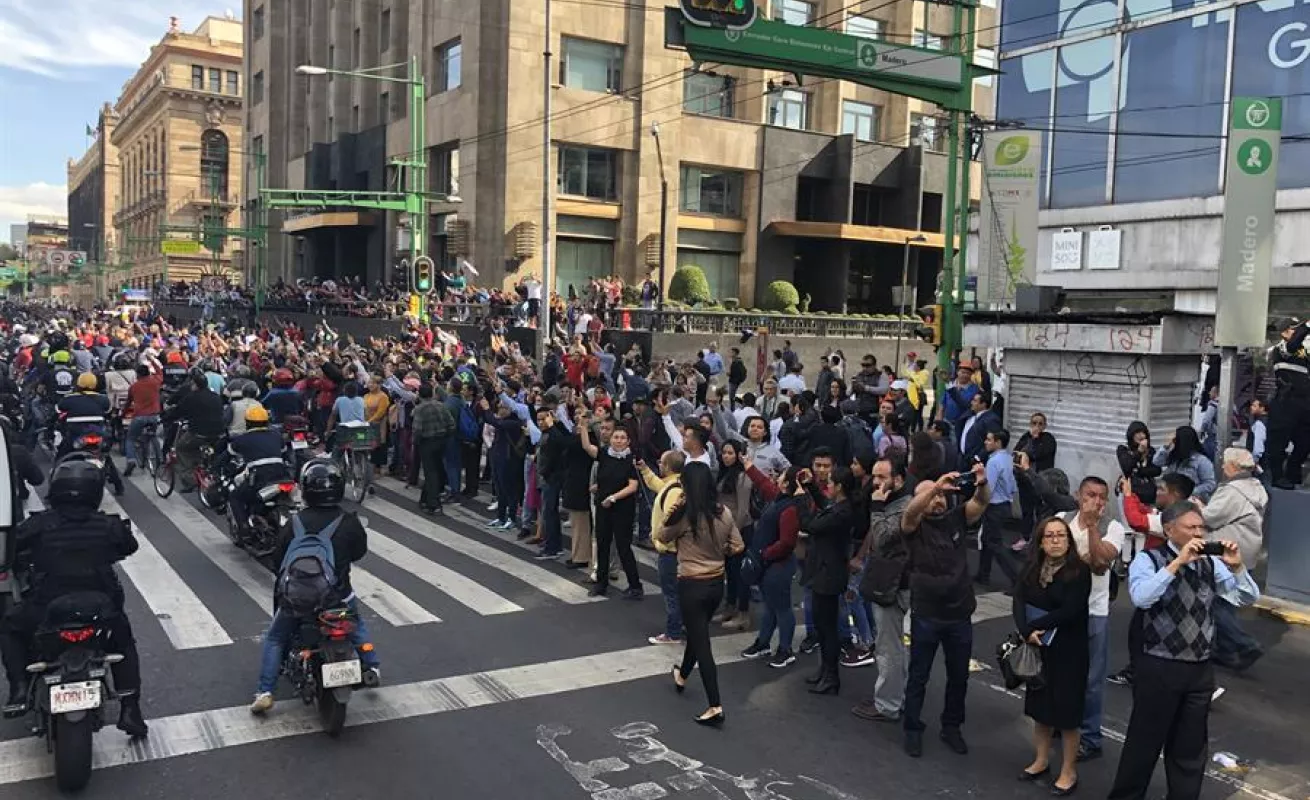 México dice finalmente adiós al legendario cantante José José