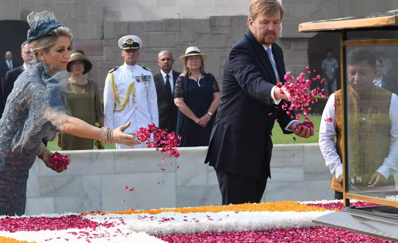 Los reyes de Holanda visitan la India