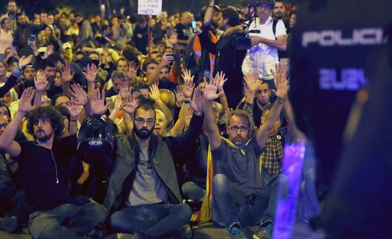 Barcelona vive otro día de intensas protestas 