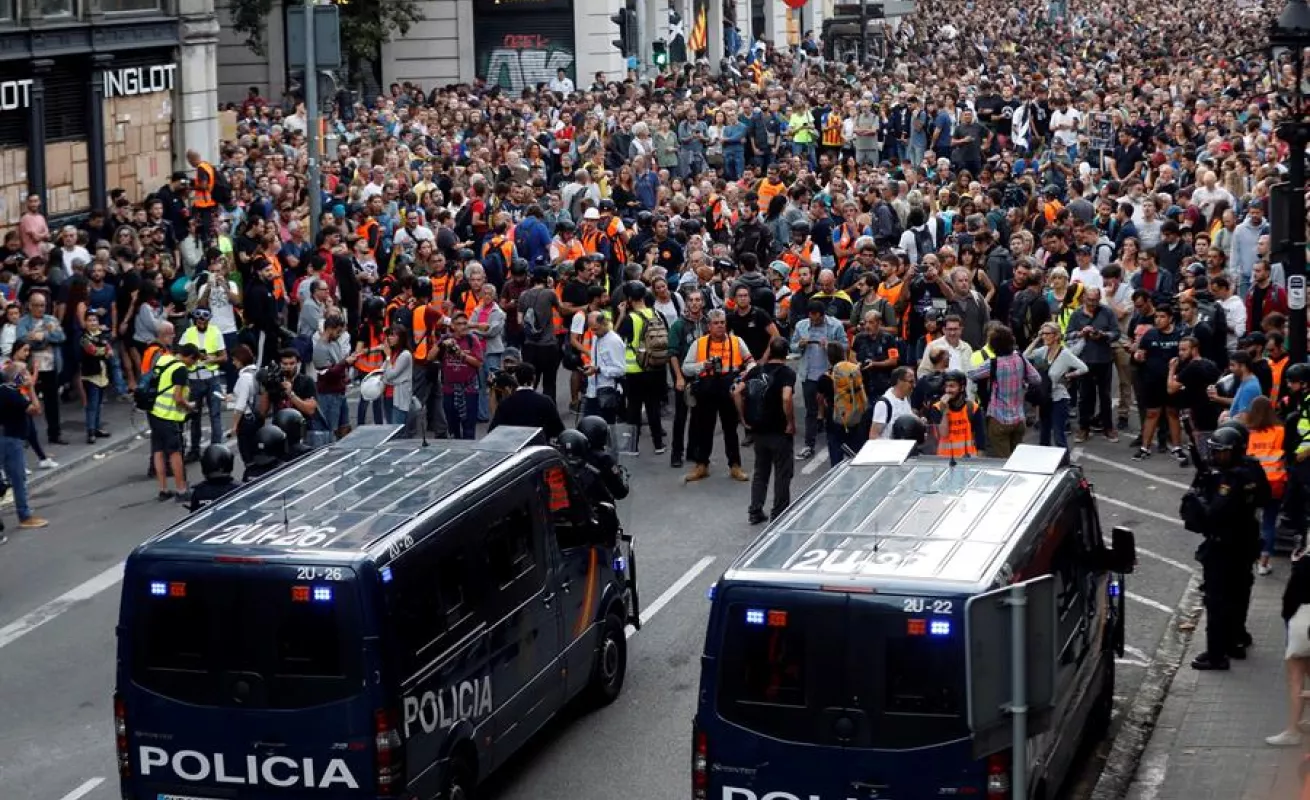 Barcelona vive otro día de intensas protestas 