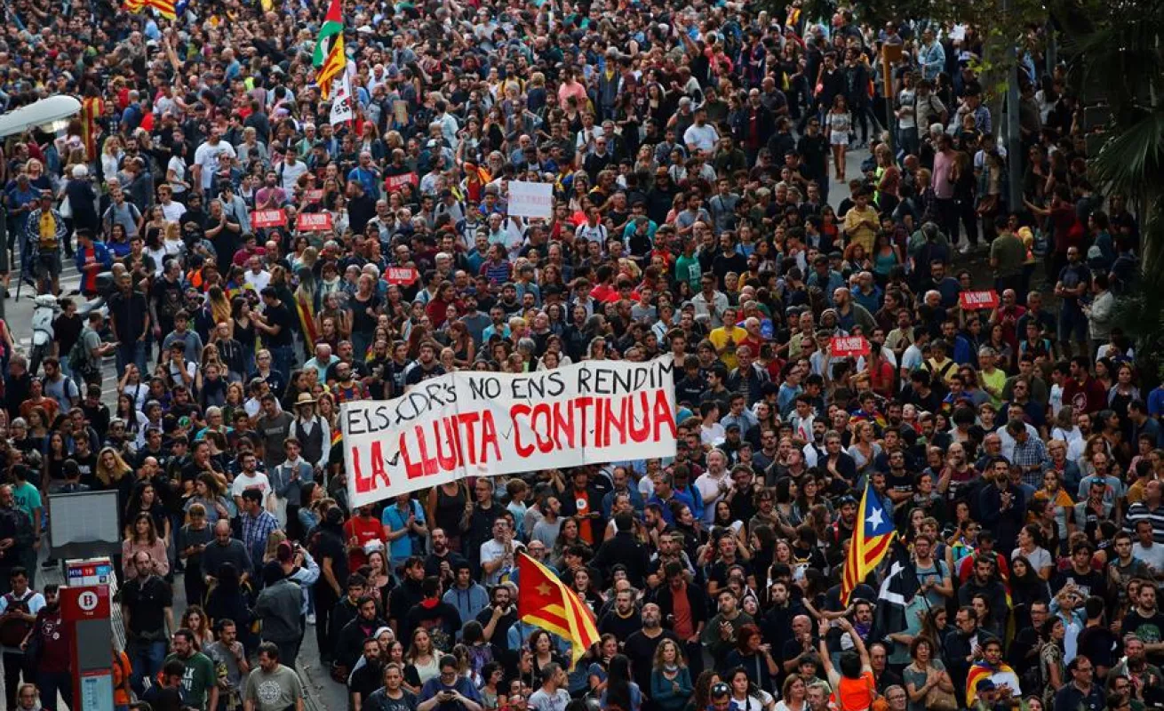 Barcelona vive otro día de intensas protestas 