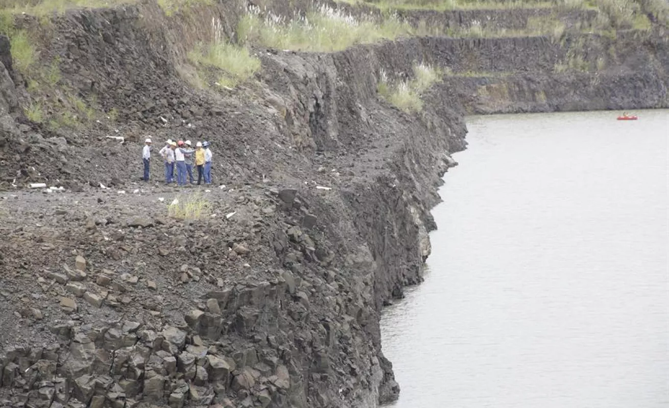 Canal de Panamá abre estación que eleva hasta 12 tránsitos diarios de buques