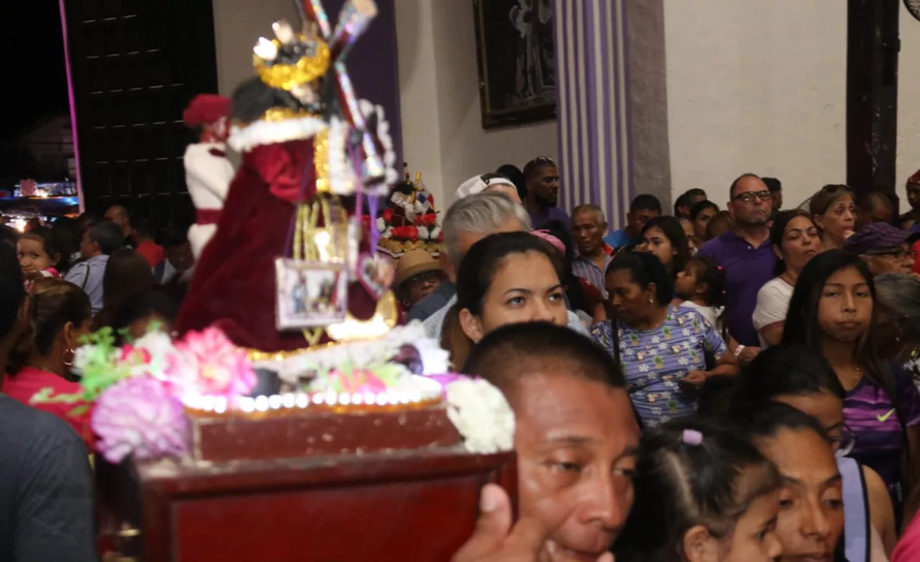 ¡Viva El Naza! ¡Viva El Negro! 