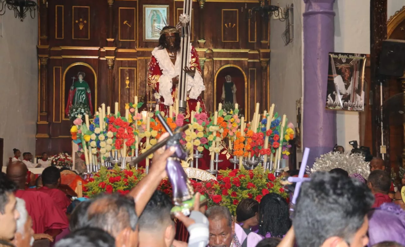 ¡Viva El Naza! ¡Viva El Negro! 