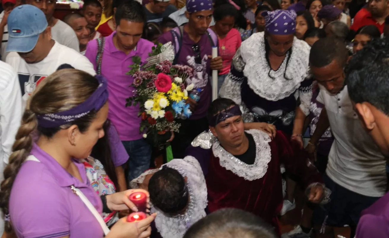 ¡Viva El Naza! ¡Viva El Negro! 