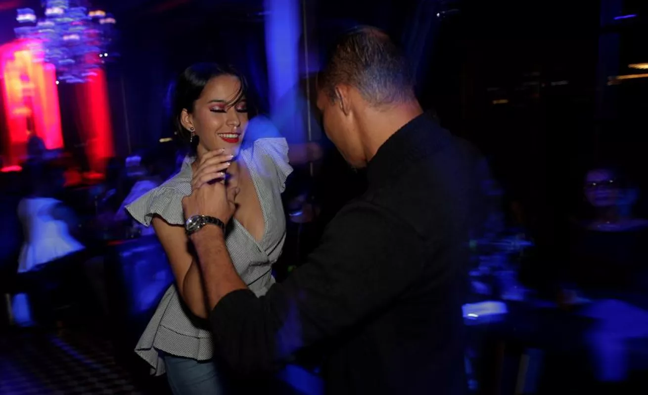 Casco Antiguo de Panamá se llena de bailarines en su primer festival de salsa