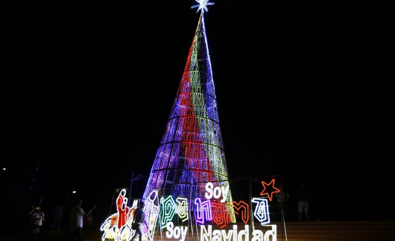 La magia de la Navidad llega a los parques de la ciudad de Panamá 