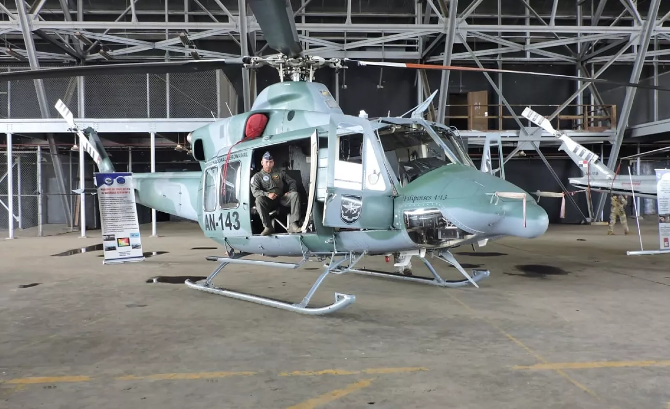 Senan y Ejército de EE.UU. realizan exhibición estática de sus helicópteros