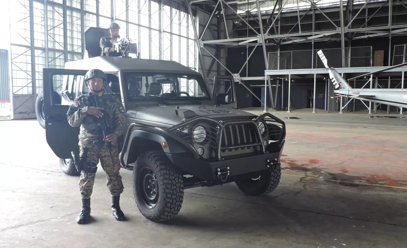 Senan y Ejército de EE.UU. realizan exhibición estática de sus helicópteros