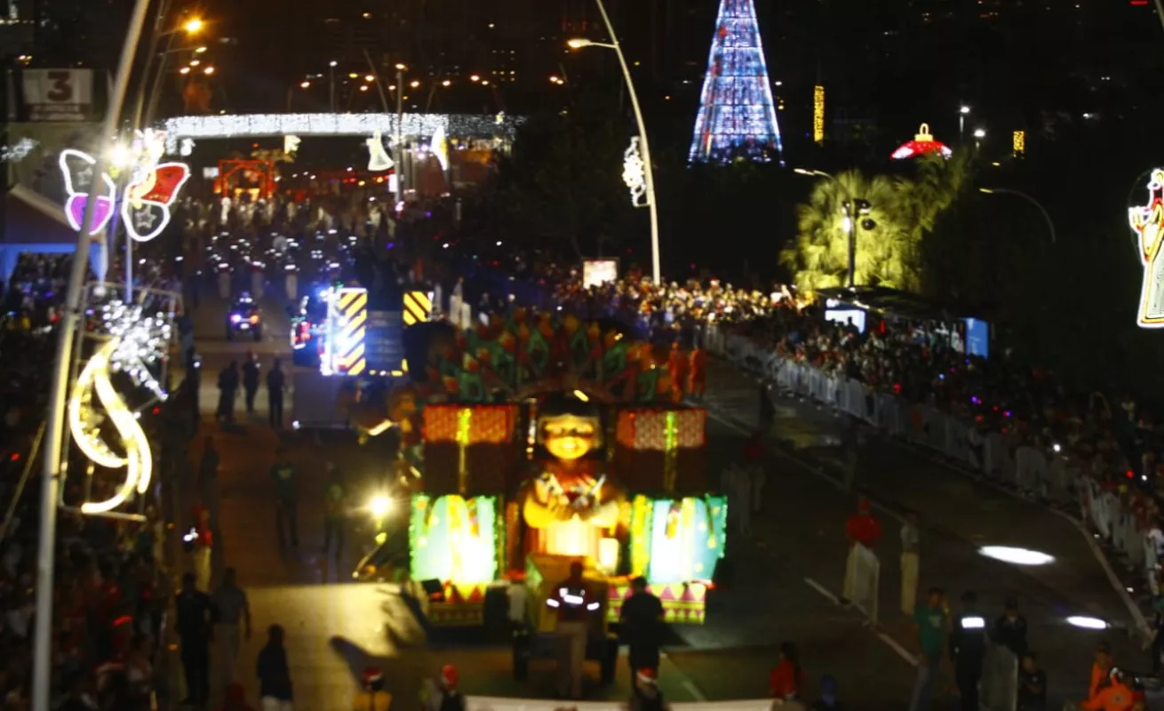 Alegría y mucha diversión durante el desfile 'Soy Panamá, Soy Navidad'