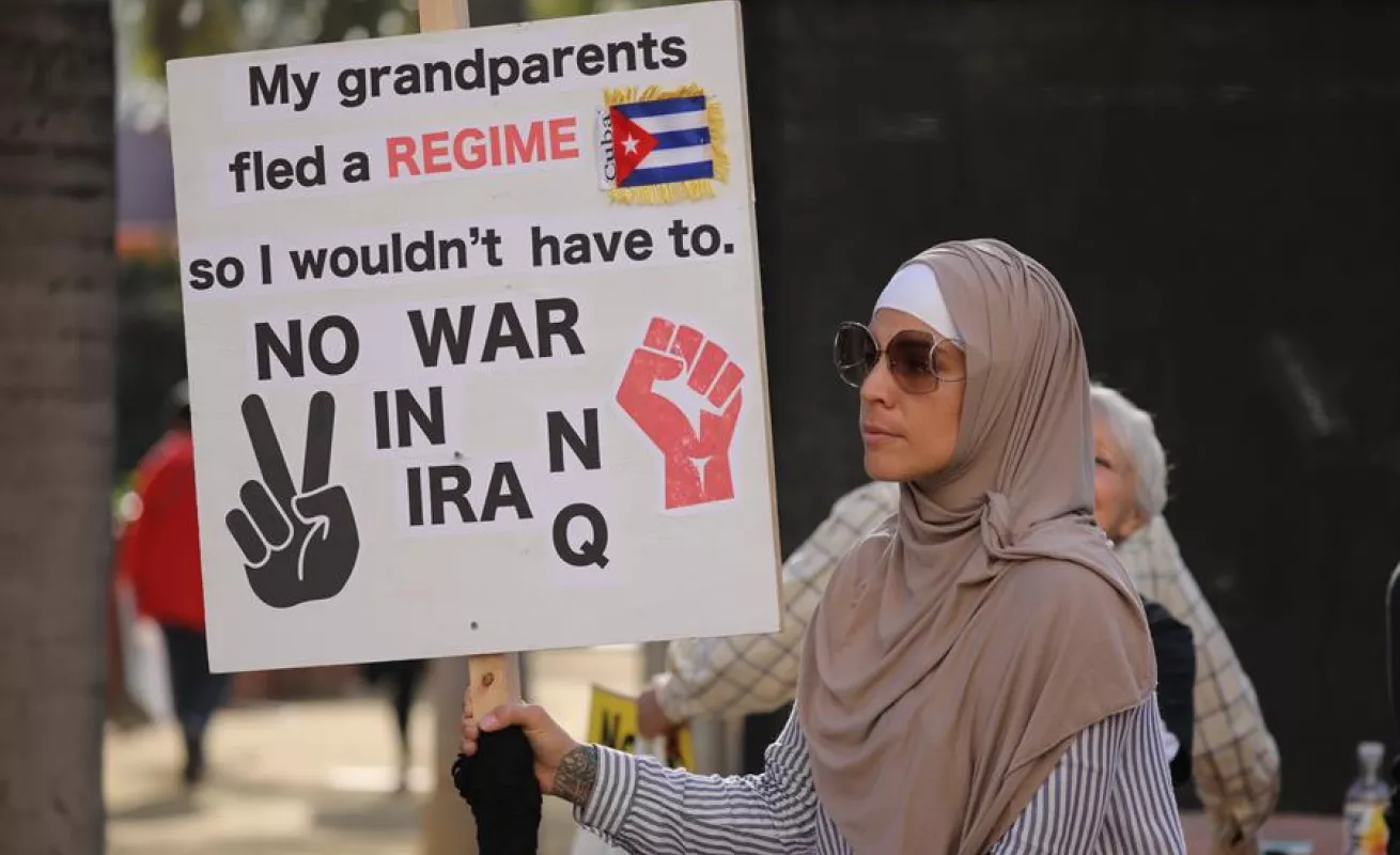 Protestas en Los Ángeles por una posible guerra con Irán 