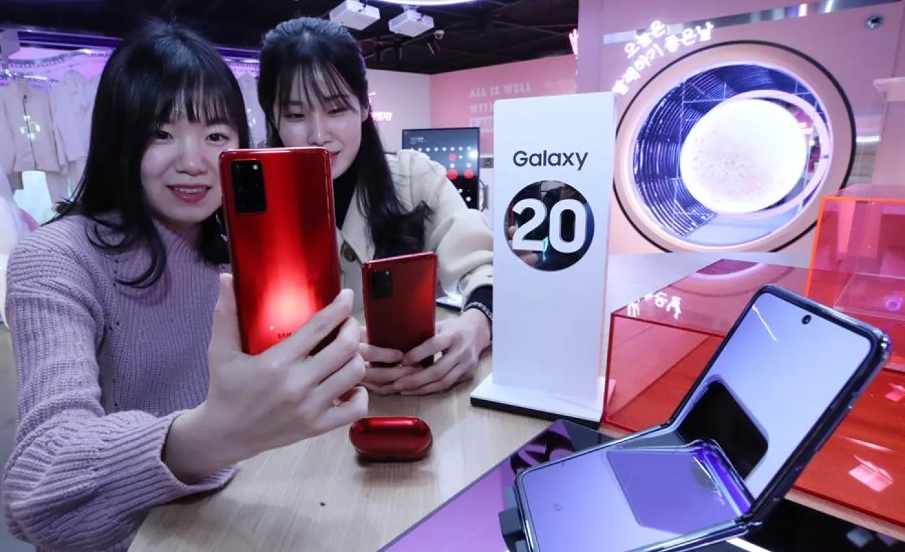 Así lucen los nuevos modelos Samsung (Fotos)