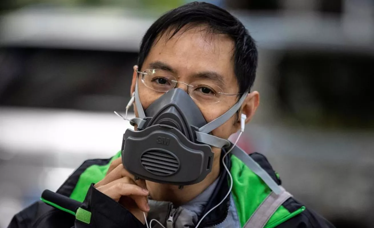 Ingenio 'Made in China': ante la escasez, remedios caseros contra el COVID-19