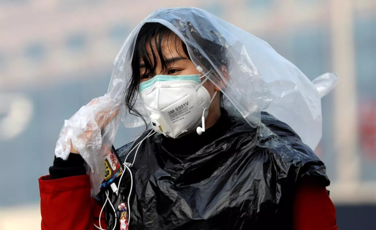 Ingenio 'Made in China': ante la escasez, remedios caseros contra el COVID-19