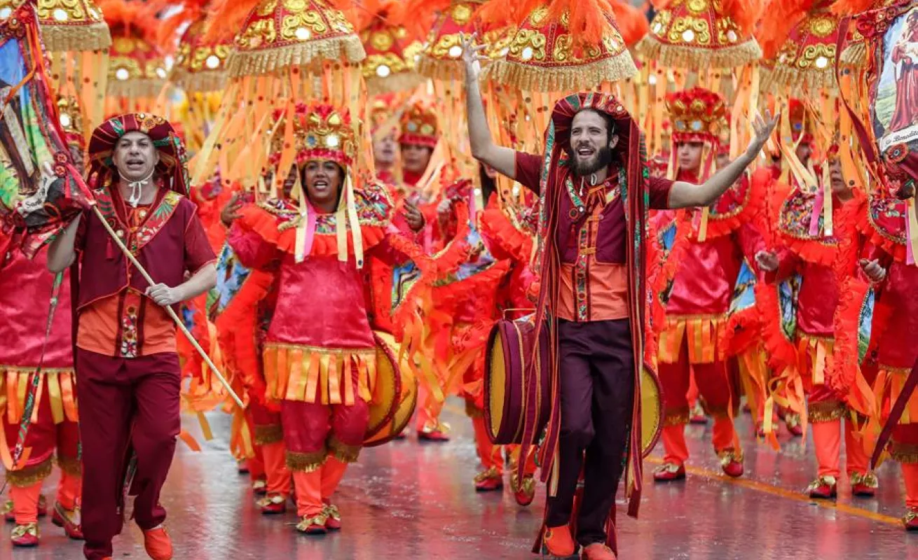 Arranca el Carnaval de Río, la mayor fiesta de Brasil