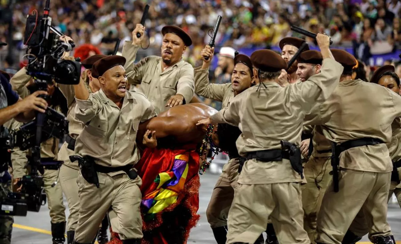 Arranca el Carnaval de Río, la mayor fiesta de Brasil