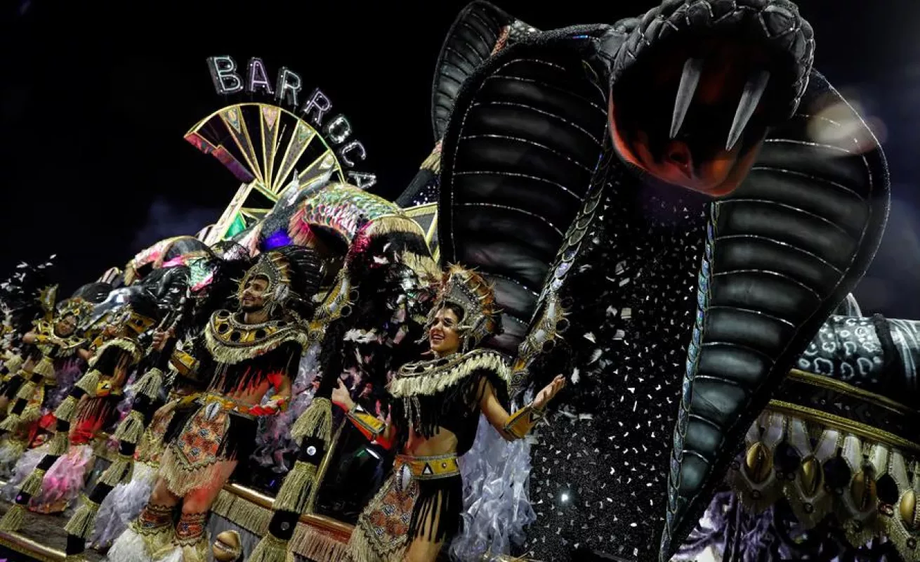 Arranca el Carnaval de Río, la mayor fiesta de Brasil