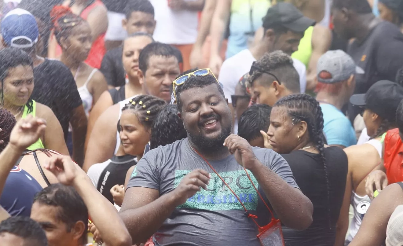 Desorden, mojadera y buca demencia en el Carnaval capitalino 