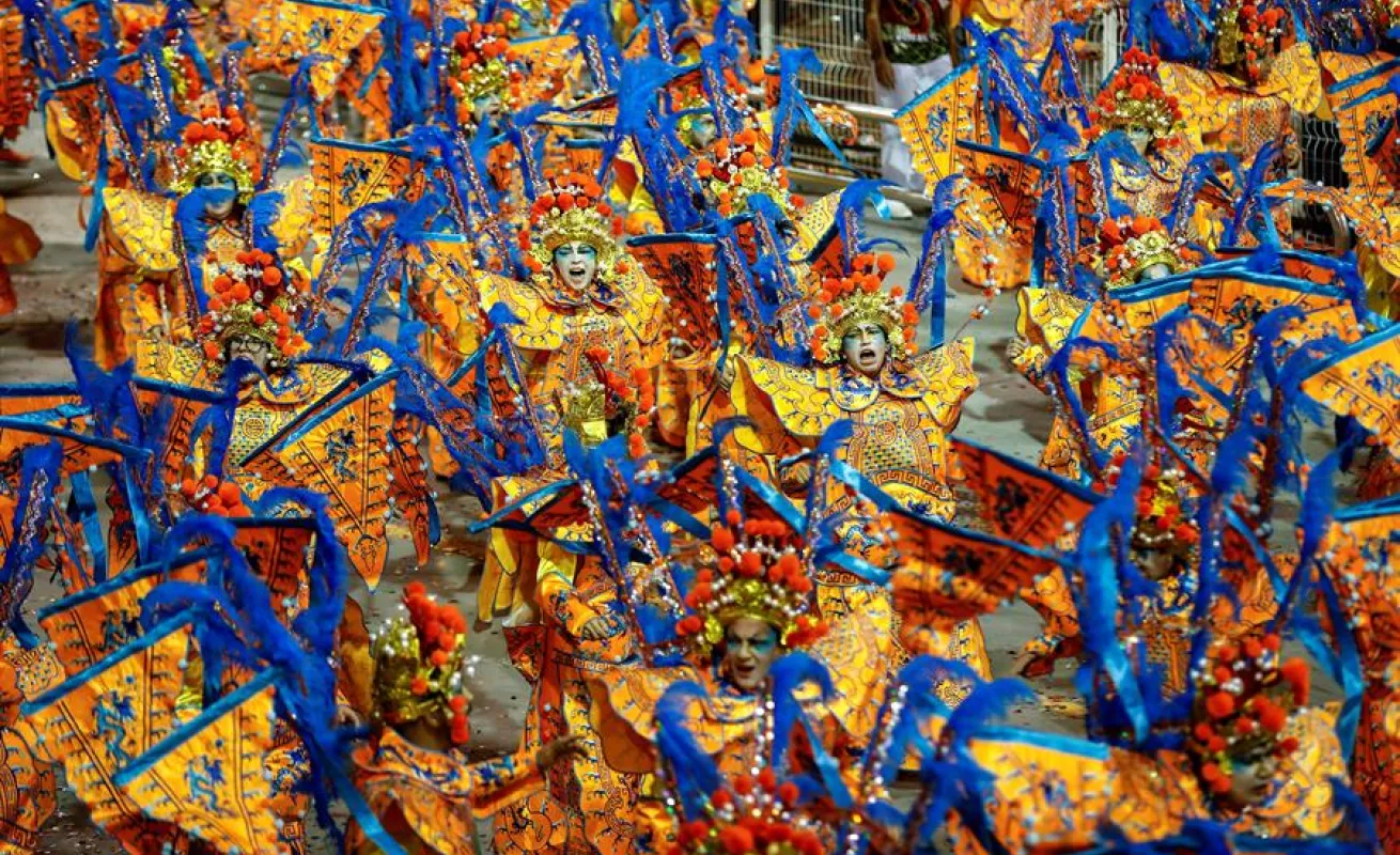 Desfile en el sambódromo de Anhembí en Sao Paulo