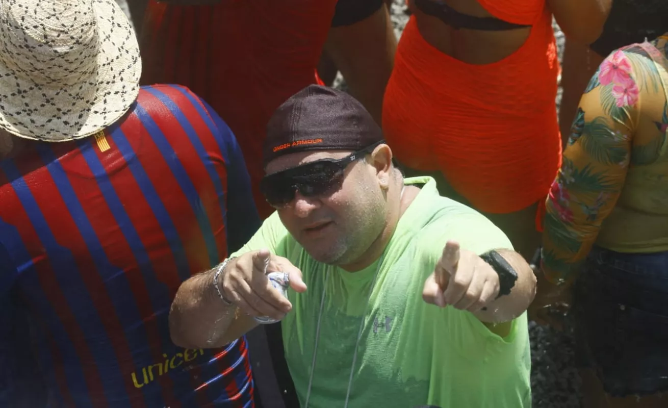 Diversión y gozadera en los culecos de la Cinta Costera 