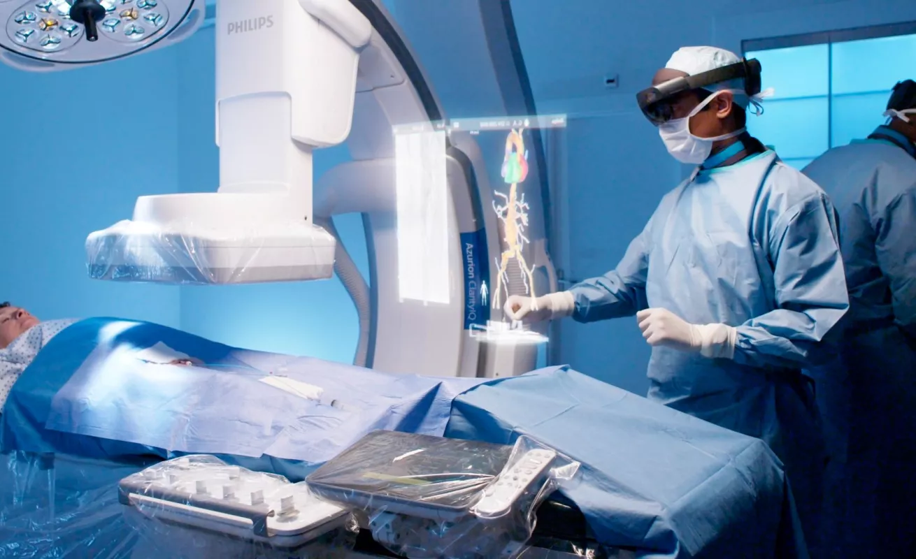 Fusionan gafas con inteligencia artificial y computación en la Nube (Fotos)