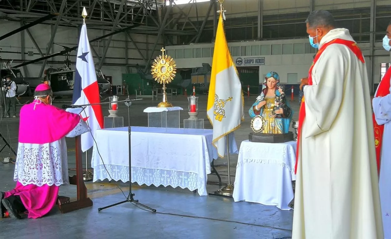 Primer domingo de cuarentena total