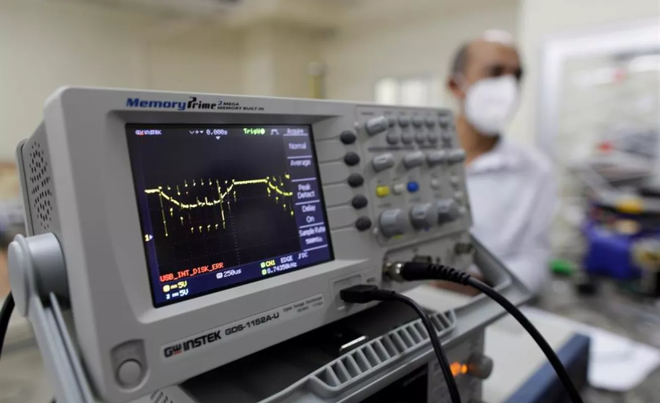 Universidad Tecnológica fabricará 100 humidificadores para el Minsa (Fotos)