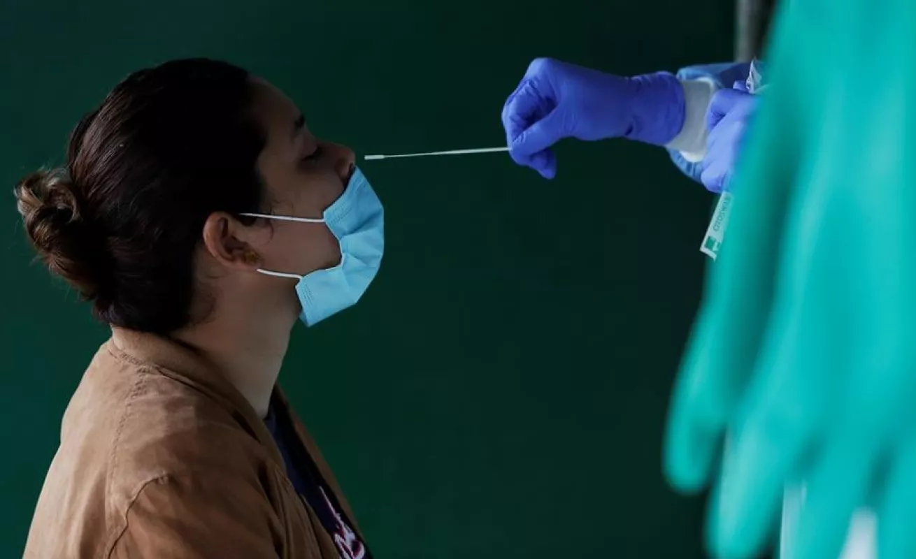  Sociedad médica pide suspender reapertura y volver a encierro duro en Panamá