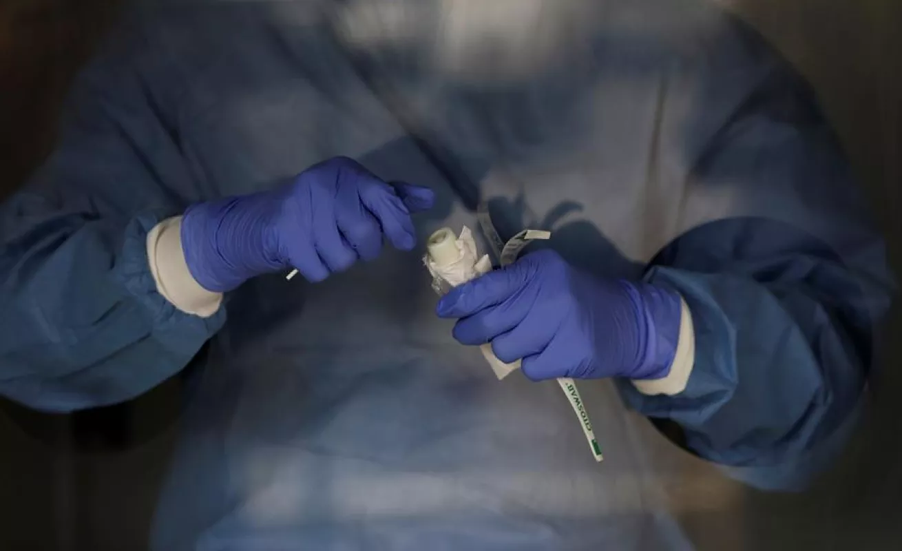  Sociedad médica pide suspender reapertura y volver a encierro duro en Panamá