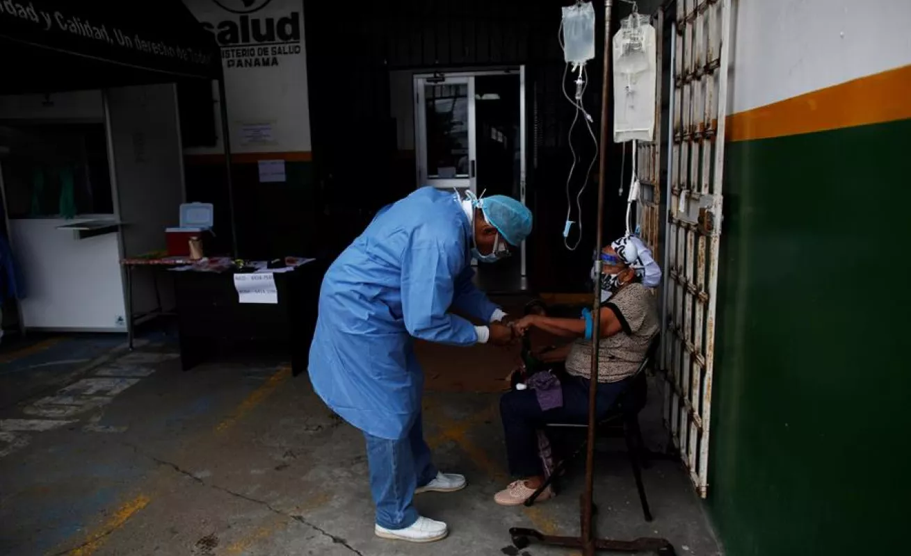  Sociedad médica pide suspender reapertura y volver a encierro duro en Panamá