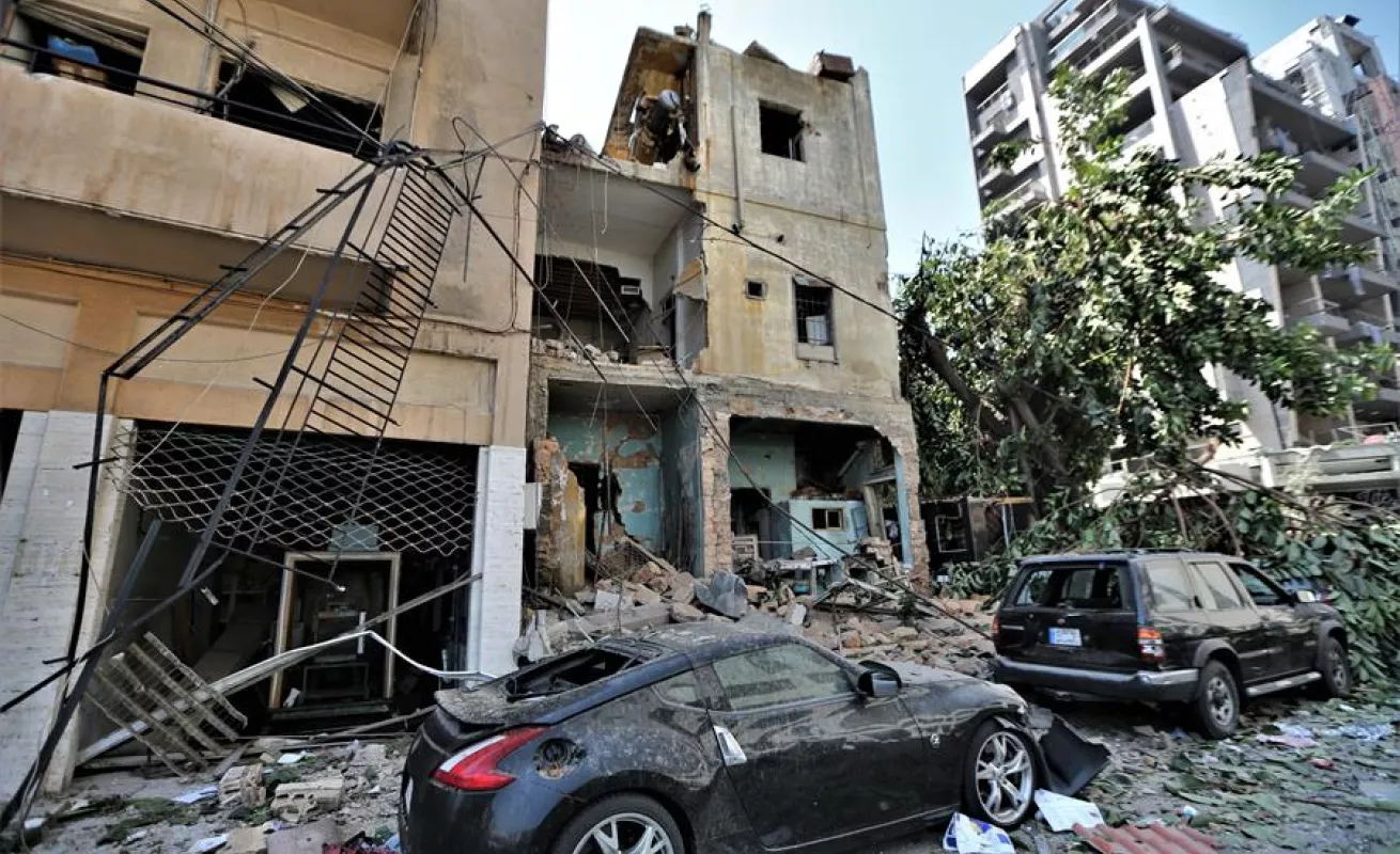 Imágenes de la devastación que dejó la deflagración en Beirut (Fotos)