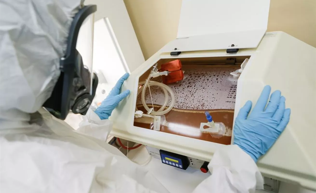 Hechemos vistazo al centro de epidemiología y microbiología ruso en donde se produce la vacuna Sputnik V