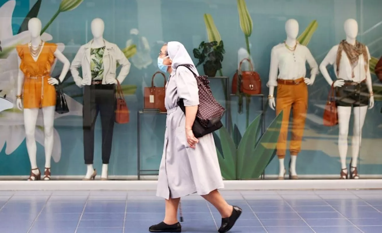 ¡Abierto! Buen provecho en el restaurante